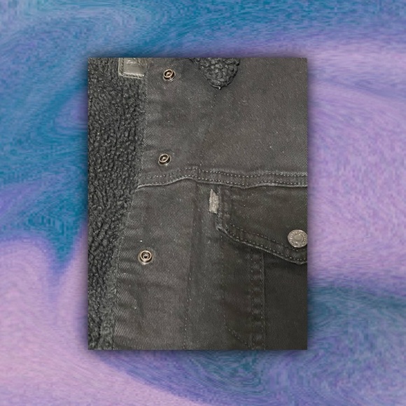 ♥︎ Levi’s Ex-Boyfriend Trucker Jacket ♥︎ - Picture 6 of 6